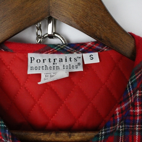 Portraits by Northern Isles Quilted Plaid Vest - Picture 3 of 4